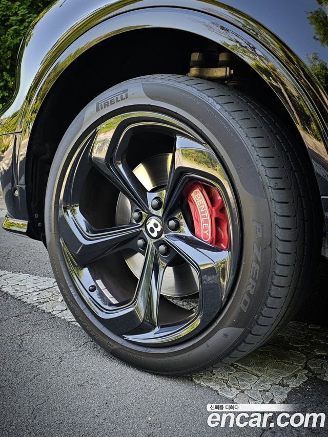 Bentley Bentayga 2022 — photo 5