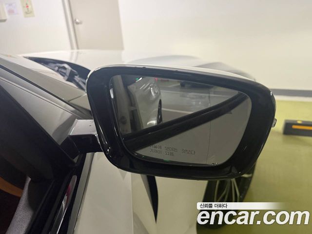 BMW 3-Series 2019 — photo 12