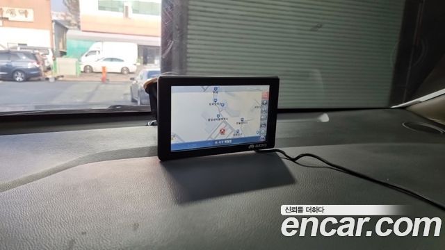 Kia Carens 2016 — photo 15