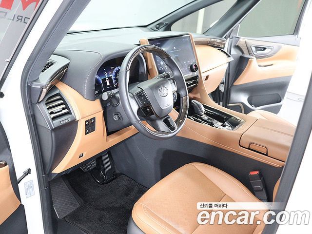 Toyota Alphard 2024 — photo 16