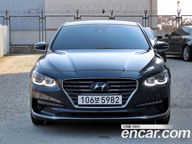 Hyundai Grandeur 2019 — photo 1