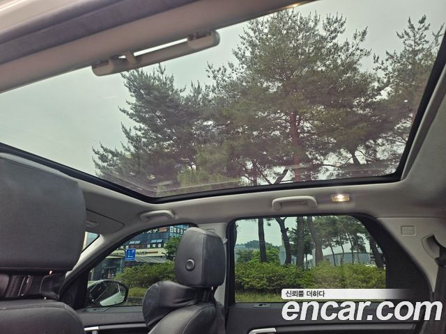 Land Rover Discovery Sport 2016 — photo 19