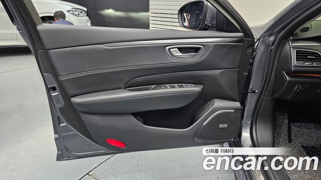 Renault Korea SM6 2017 — photo 14