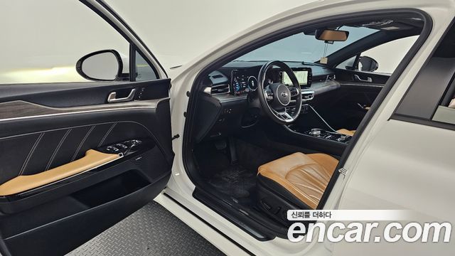 Kia K5 2021 — photo 13