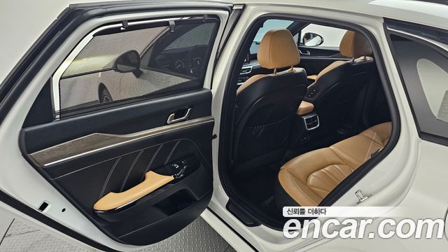 Kia K5 2021 — photo 27