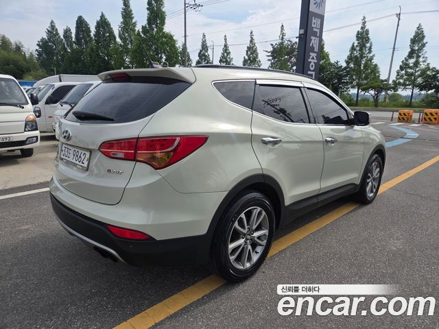 Hyundai Santafe 2013 — photo 4
