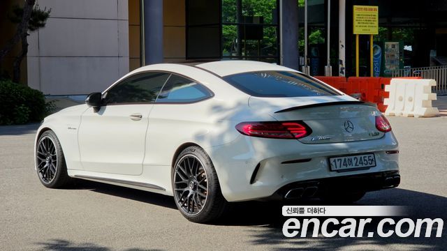 Mercedes-Benz C-Class 2020 — photo 5