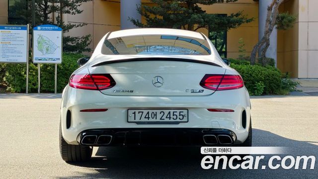 Mercedes-Benz C-Class 2020 — photo 6