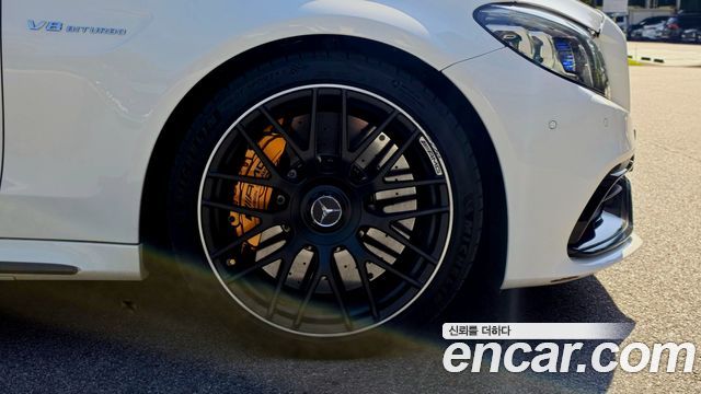 Mercedes-Benz C-Class 2020 — photo 9