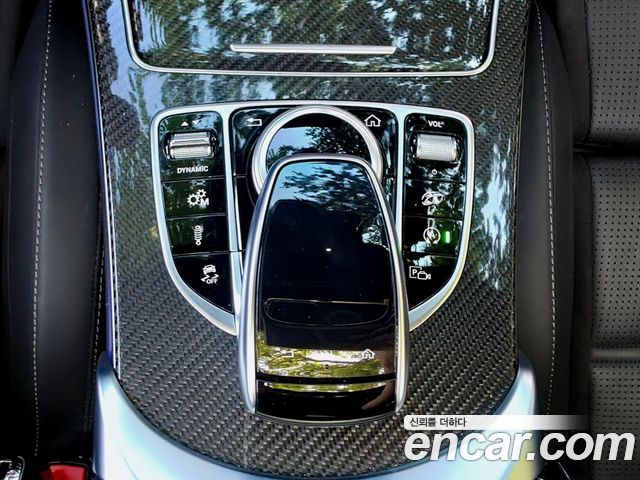 Mercedes-Benz C-Class 2020 — photo 17