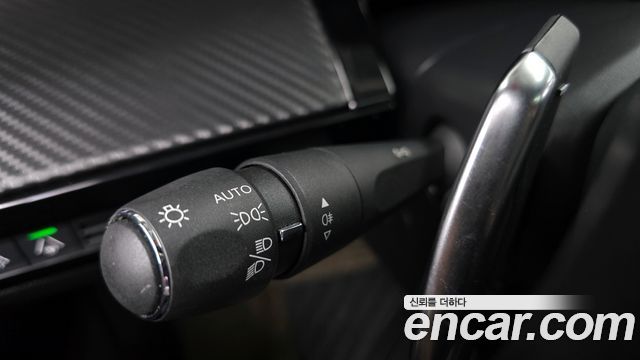 Peugeot 508 2019 — photo 28