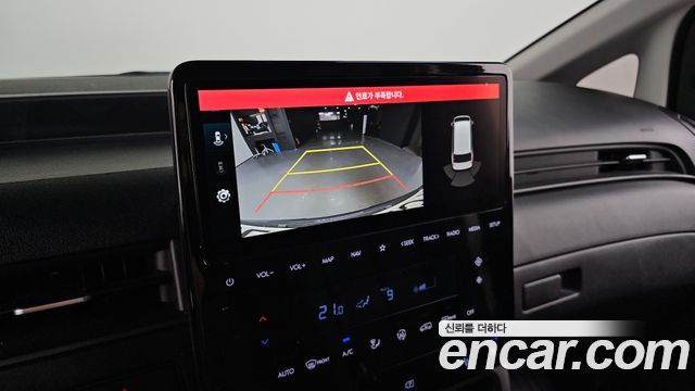 Hyundai Staria 2024 — photo 19