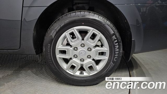 Hyundai Staria 2024 — photo 7