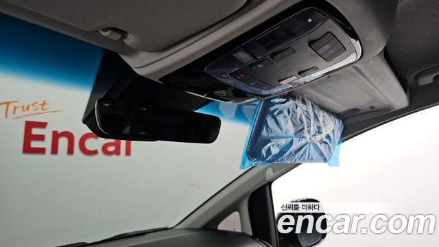 Hyundai Staria 2024 — photo 27