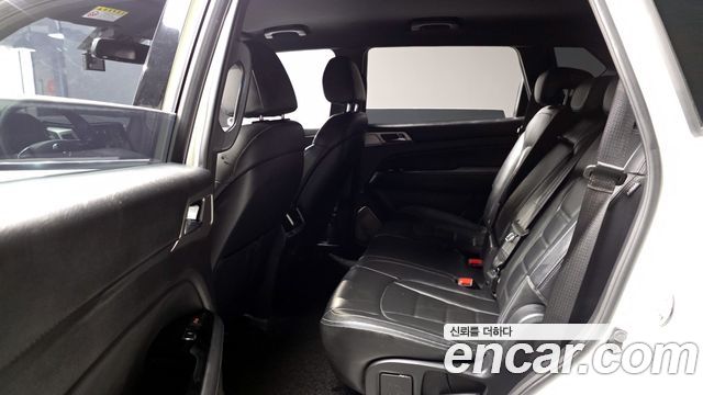 KG Mobility Rexton 2018 — photo 16