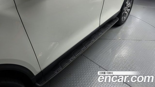 KG Mobility Rexton 2018 — photo 32
