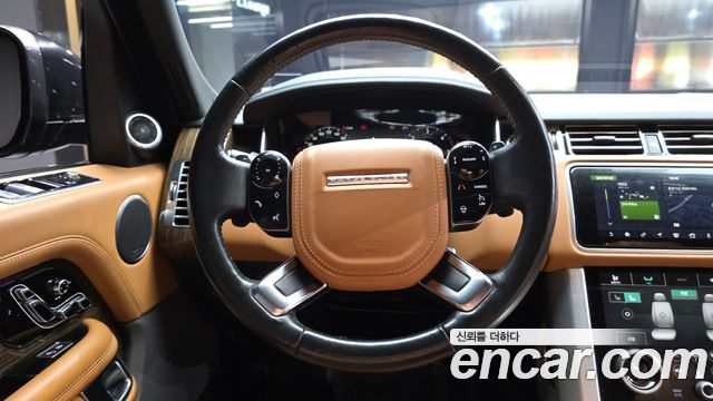 Land Rover Range Rover 2018 — photo 19