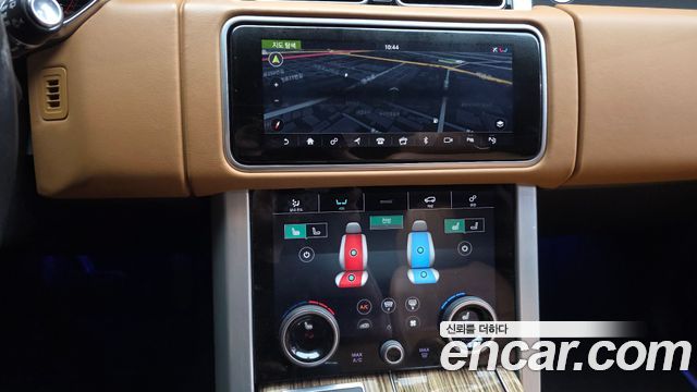 Land Rover Range Rover 2018 — photo 21