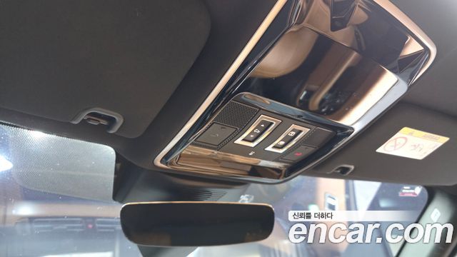 Land Rover Range Rover 2018 — photo 24