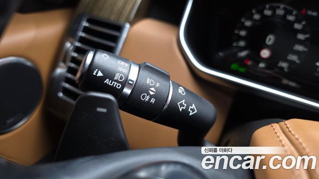 Land Rover Range Rover 2018 — photo 29
