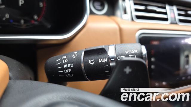 Land Rover Range Rover 2018 — photo 30