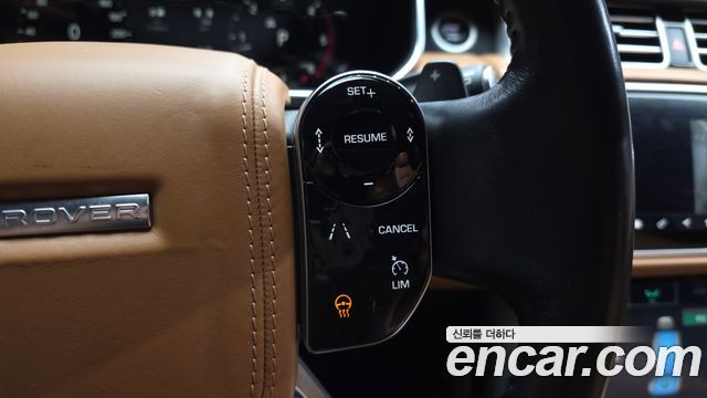 Land Rover Range Rover 2018 — photo 31