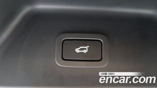 Land Rover Range Rover 2018 — photo 34
