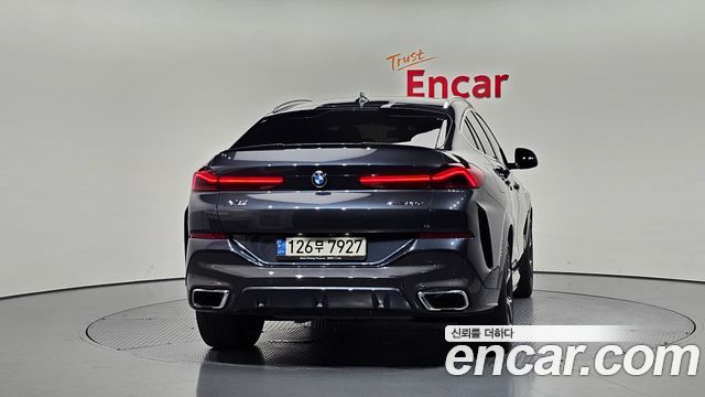 BMW X6 2021 — photo 4
