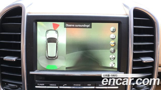 Porsche Cayenne 2016 — photo 15
