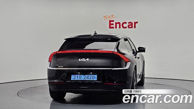 Kia EV6 2023 — photo 4