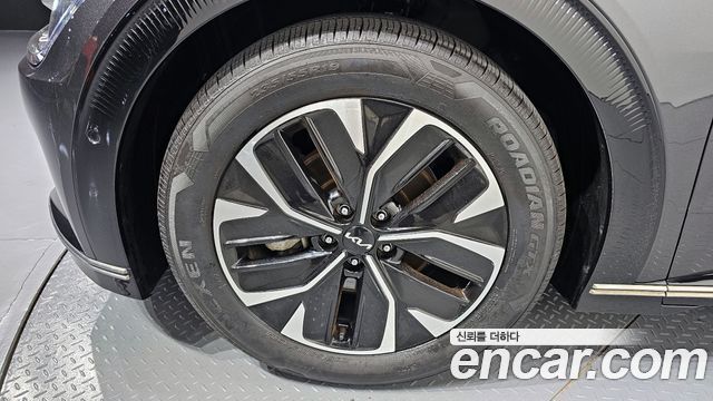 Kia EV6 2023 — photo 5
