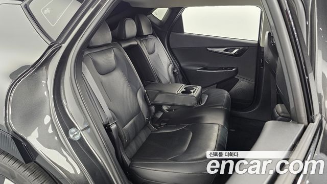 Kia EV6 2023 — photo 17