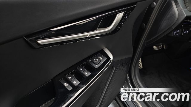 Kia EV6 2023 — photo 27