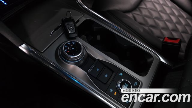 Ford Explorer 2022 — photo 9