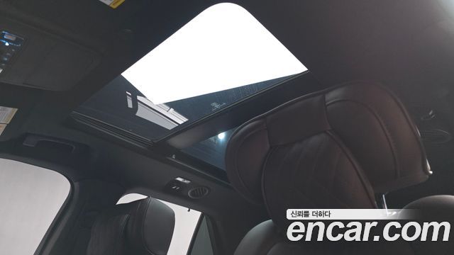 Ford Explorer 2022 — photo 19