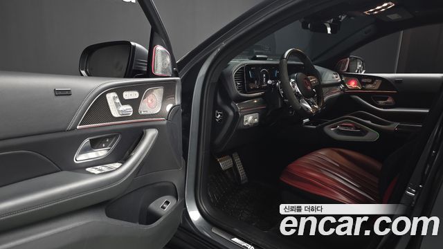 Mercedes-Benz GLE-Class 2021 — photo 13