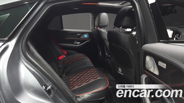 Mercedes-Benz GLE-Class 2021 — photo 17