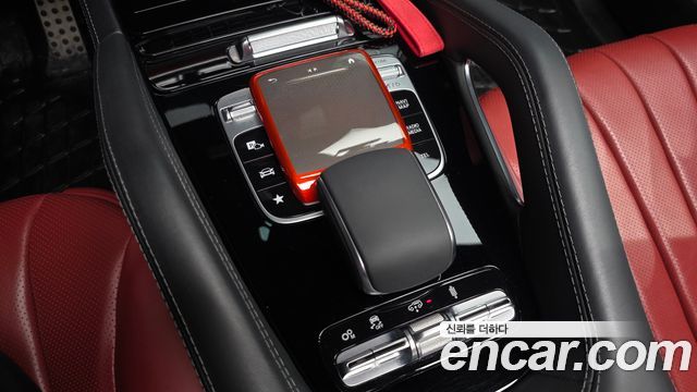 Mercedes-Benz GLE-Class 2021 — photo 24