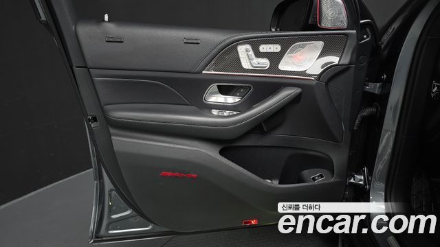 Mercedes-Benz GLE-Class 2021 — photo 14