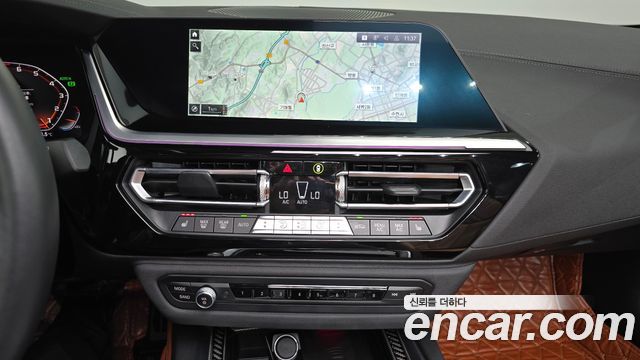 BMW Z4 2020 — photo 17