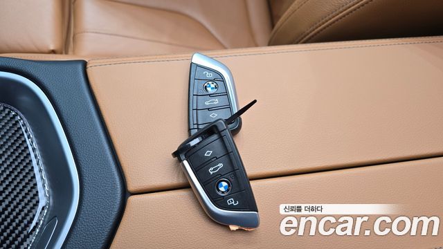 BMW Z4 2020 — photo 20