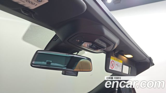 BMW Z4 2020 — photo 22
