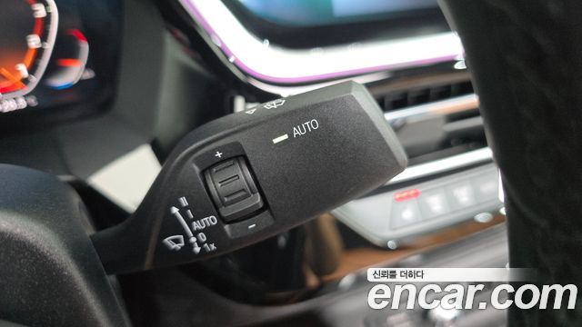 BMW Z4 2020 — photo 25