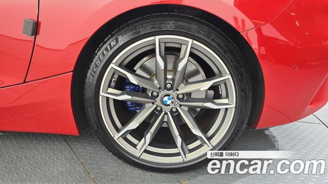 BMW Z4 2020 — photo 7