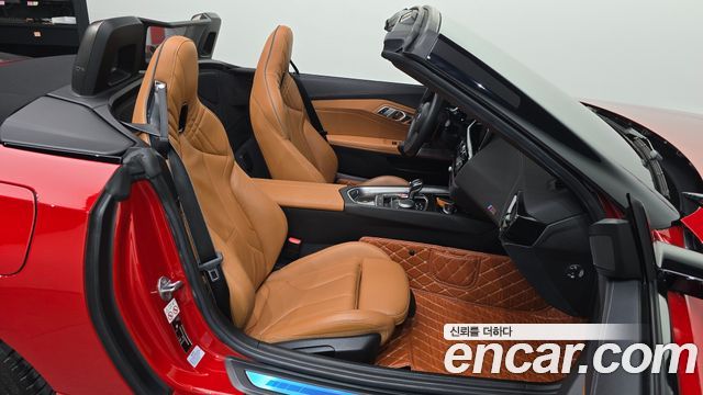 BMW Z4 2020 — photo 16