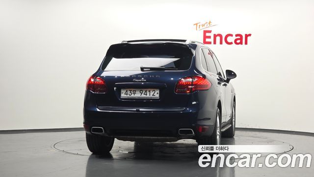 Porsche Cayenne 2013 — photo 4