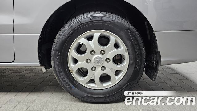 Hyundai Starex 2013 — photo 7