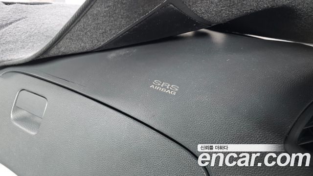 Hyundai Starex 2013 — photo 28