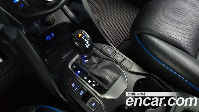 Hyundai Maxcruz 2016 — photo 12