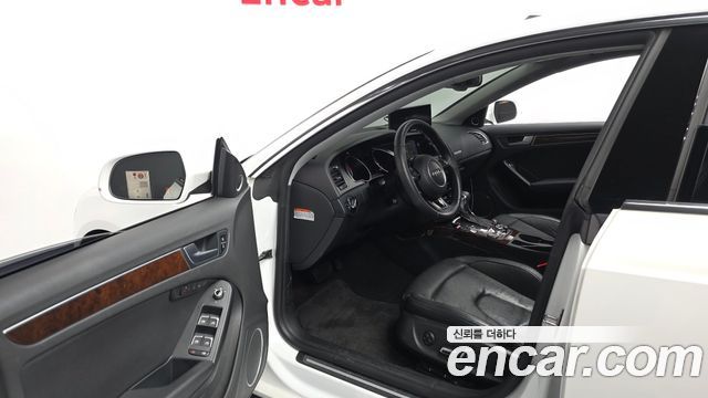 Audi A5 2013 — photo 10